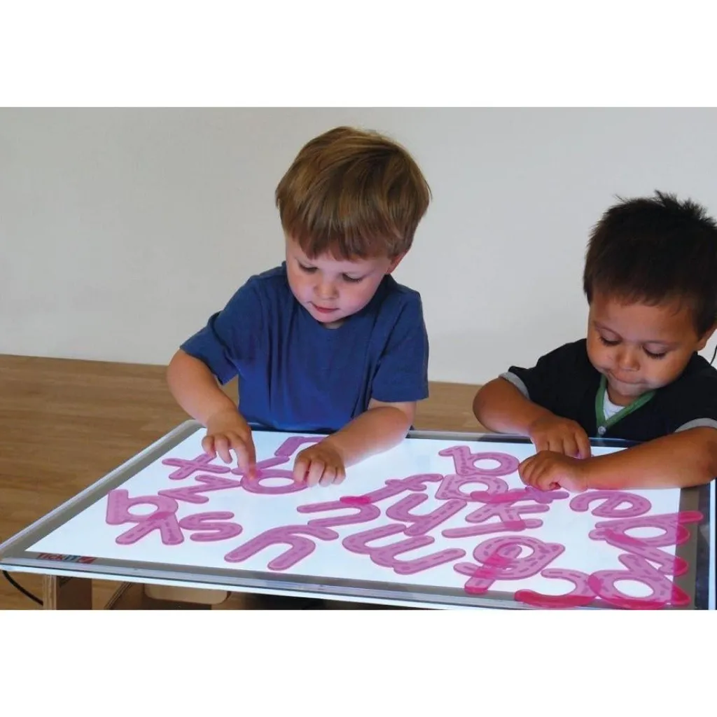 Tickit Pannelli Luminosi | Lettere rosa in silicone Silishapes