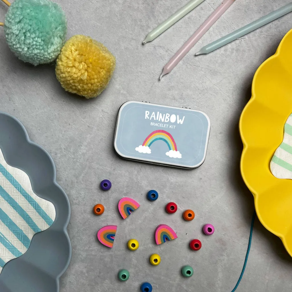 Cotton Twist Kit Creativi | Motricità Grossolana | Mini Kit per Creare Braccialetti Scatola in Latta - Arcobaleno -