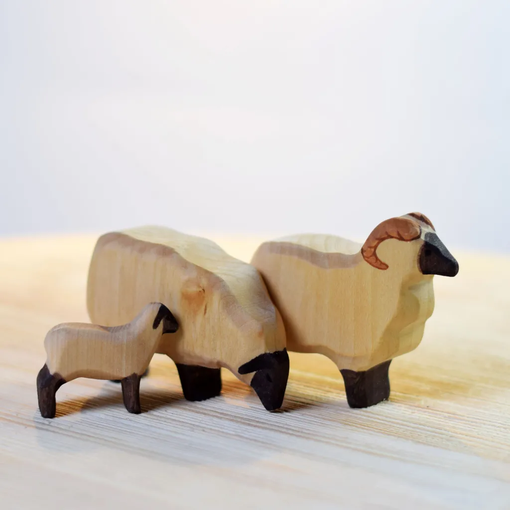 Bumbutoys Pasqua | Primavera | Pecora al pascolo in legno
