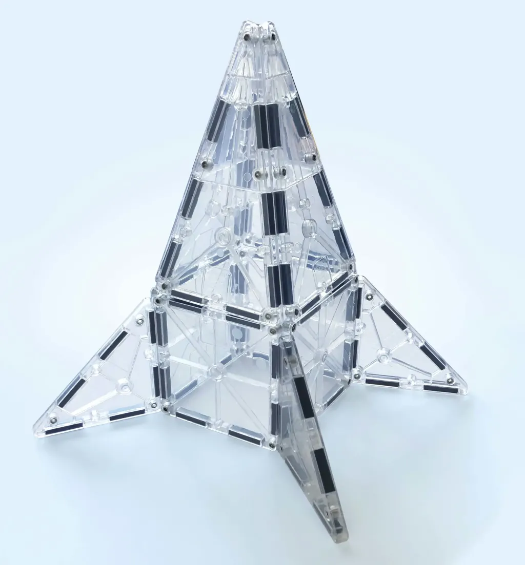 Magna-Tiles Artico | Inverno | Tessere Magnetiche Traslucide -  Ice - 16 Pezzi -